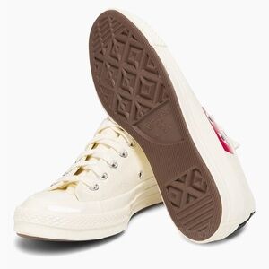 Converse Women's Off-White Sneakers